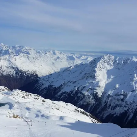 Bucher 게스트하우스 3*